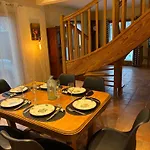 Horská chata Familial Avec Piscine Au Centre De