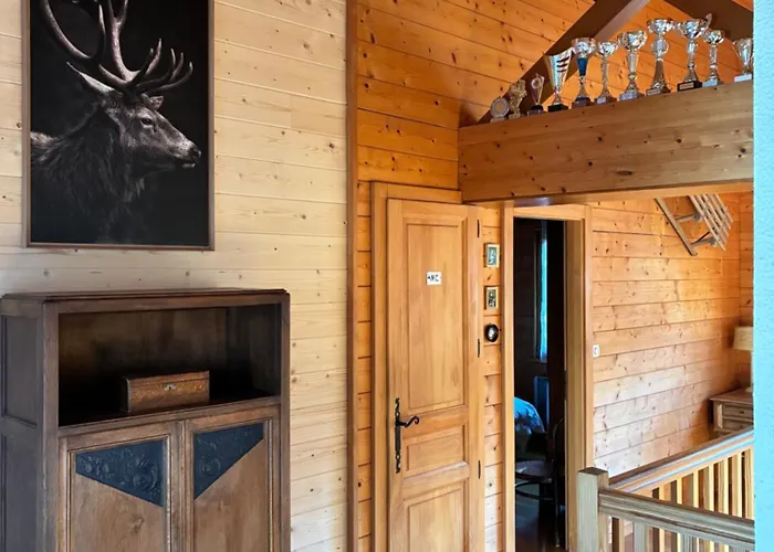 Familial Avec Piscine Au Centre De * Gerardmer