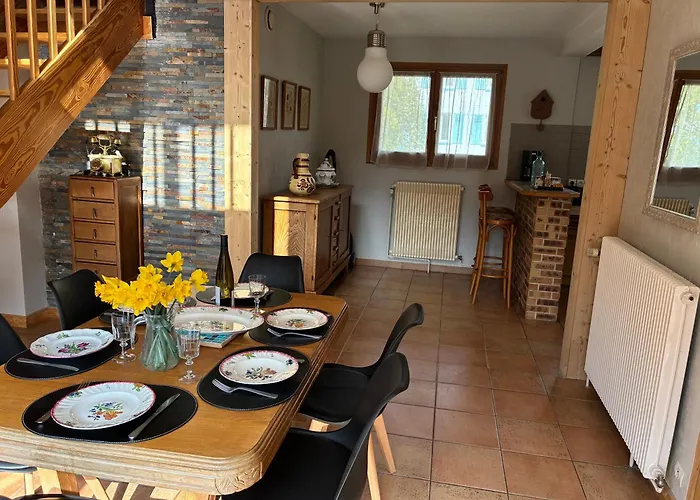 Familial Avec Piscine Au Centre De Chalet Gerardmer