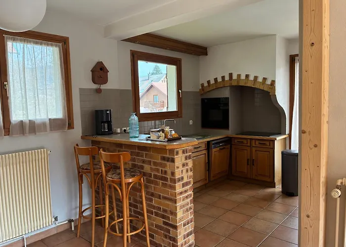 Familial Avec Piscine Au Centre De Gerardmer